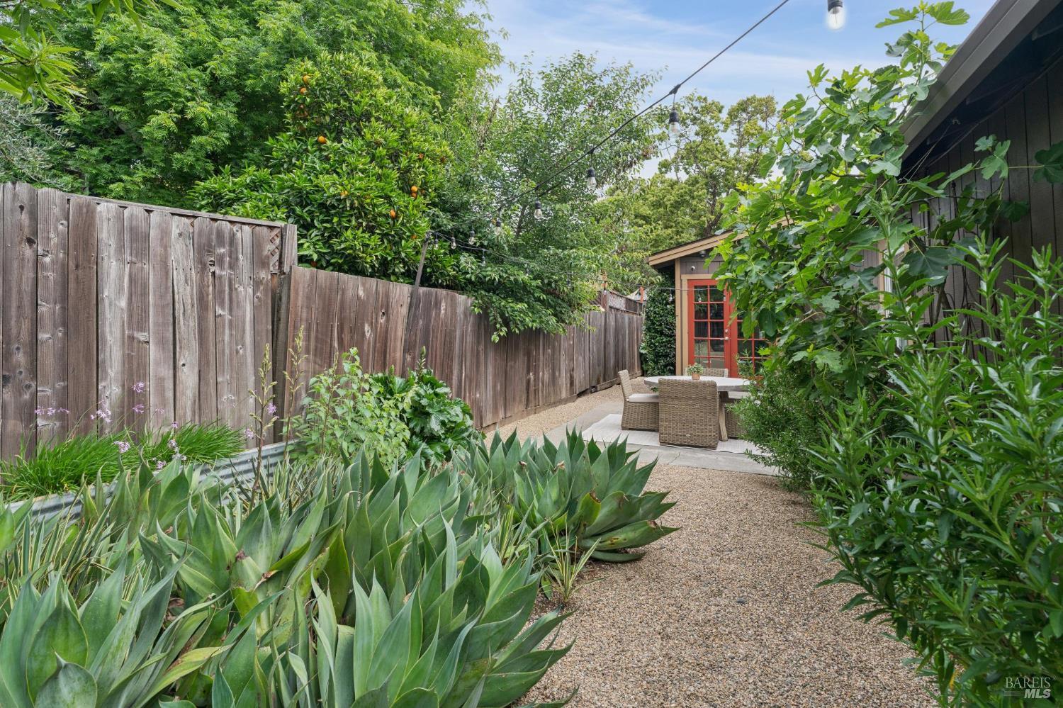 Property photo 30