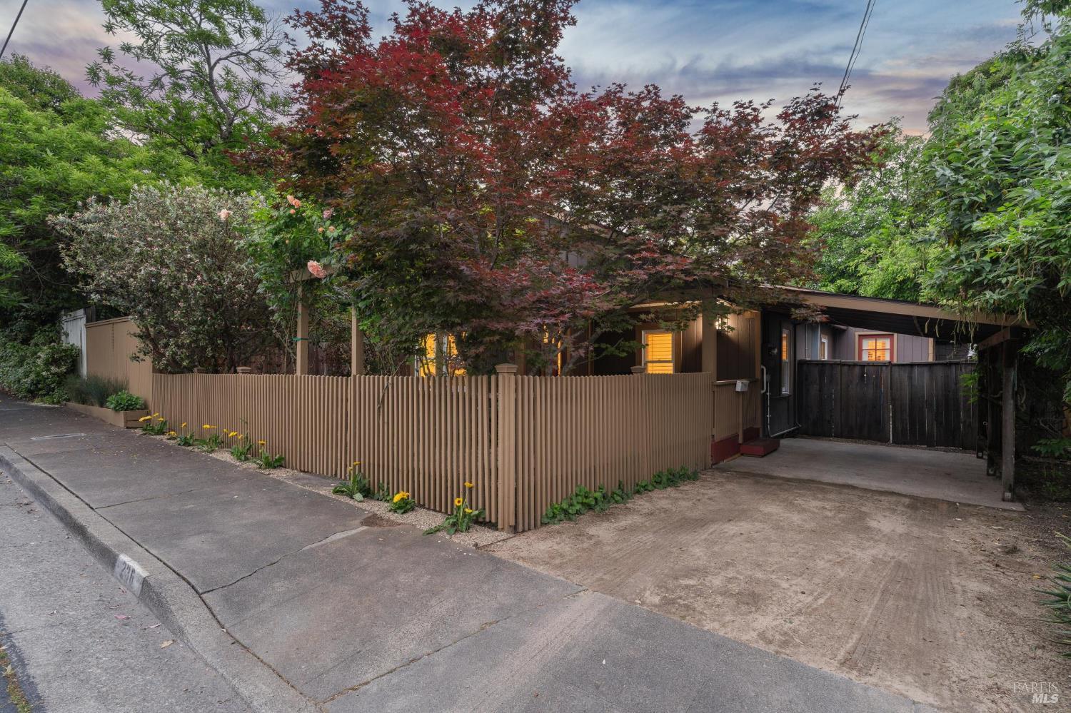 Property photo 33
