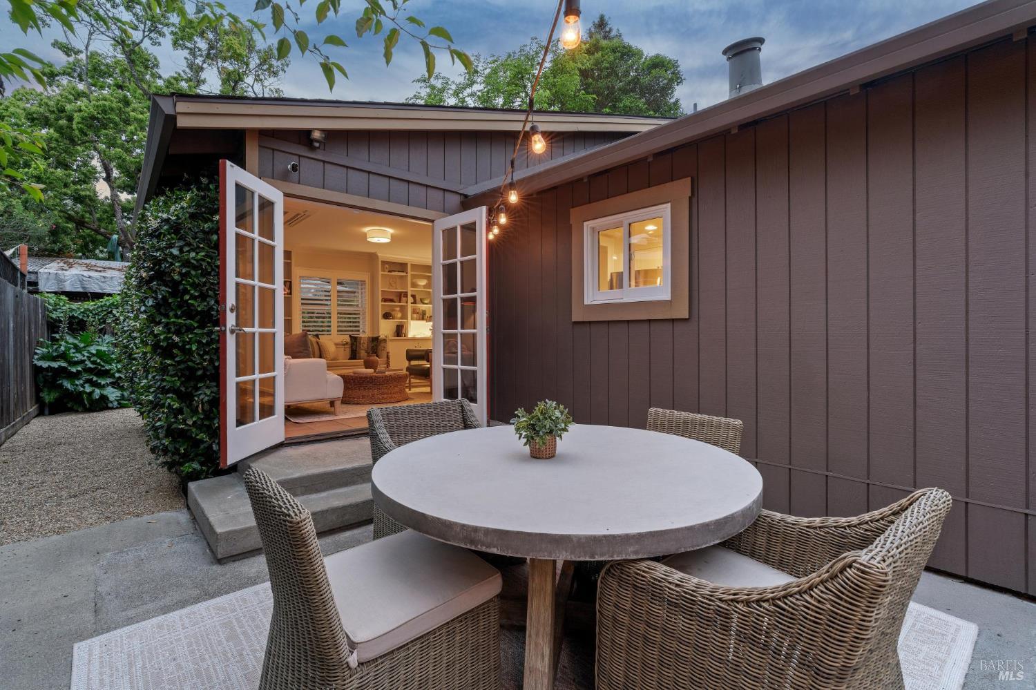 Property photo 38