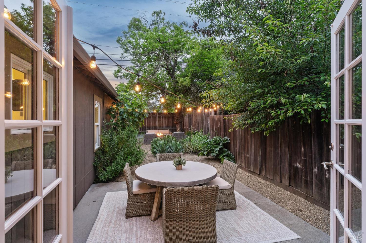 Property photo 40