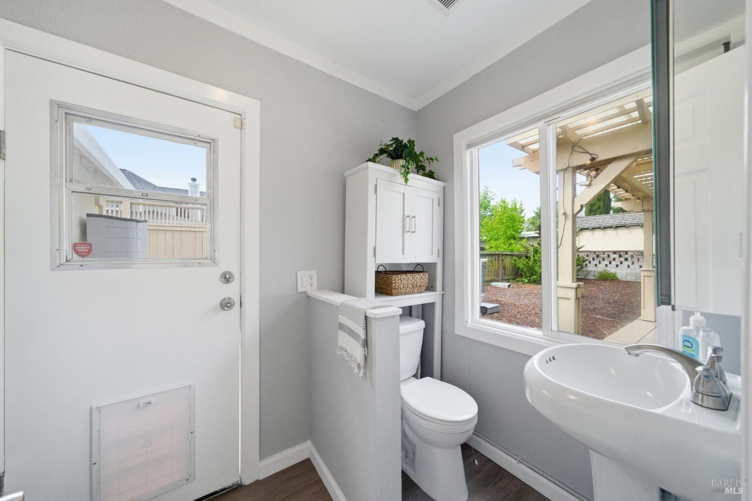 Property photo 33