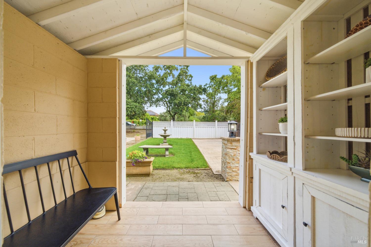 Property photo 44