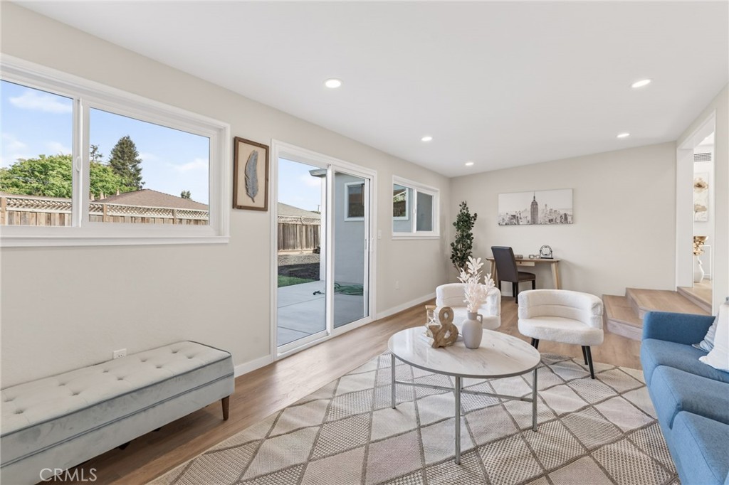 Property photo 28