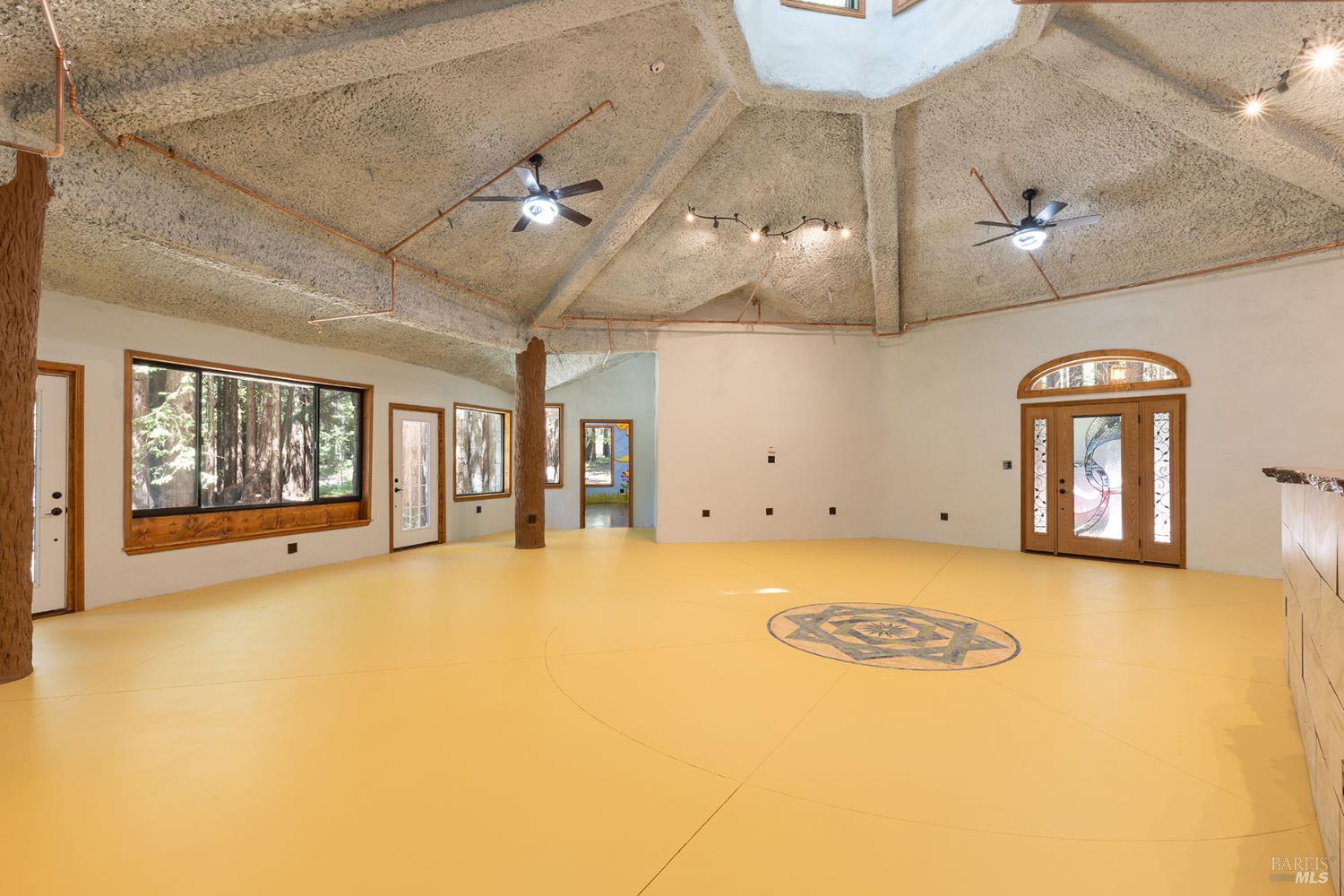 Property photo 43