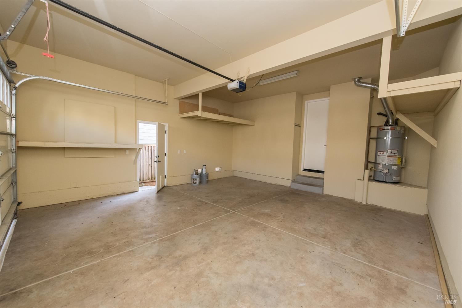 Property photo 43