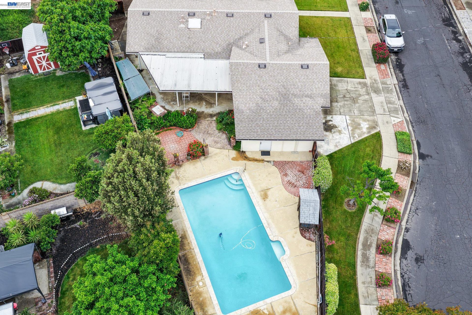 Property photo 37