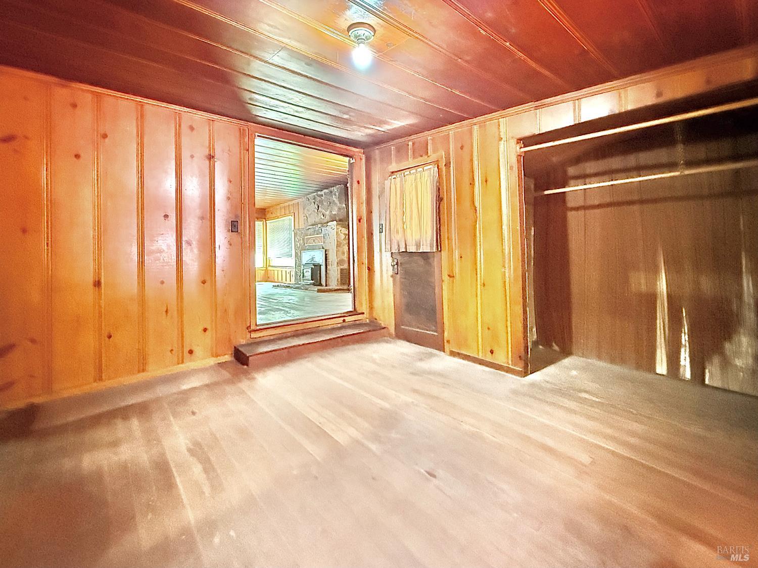 Property photo 24