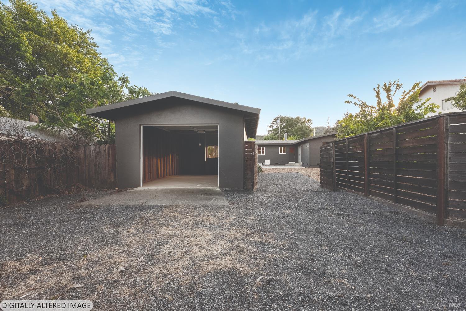 Property photo 32