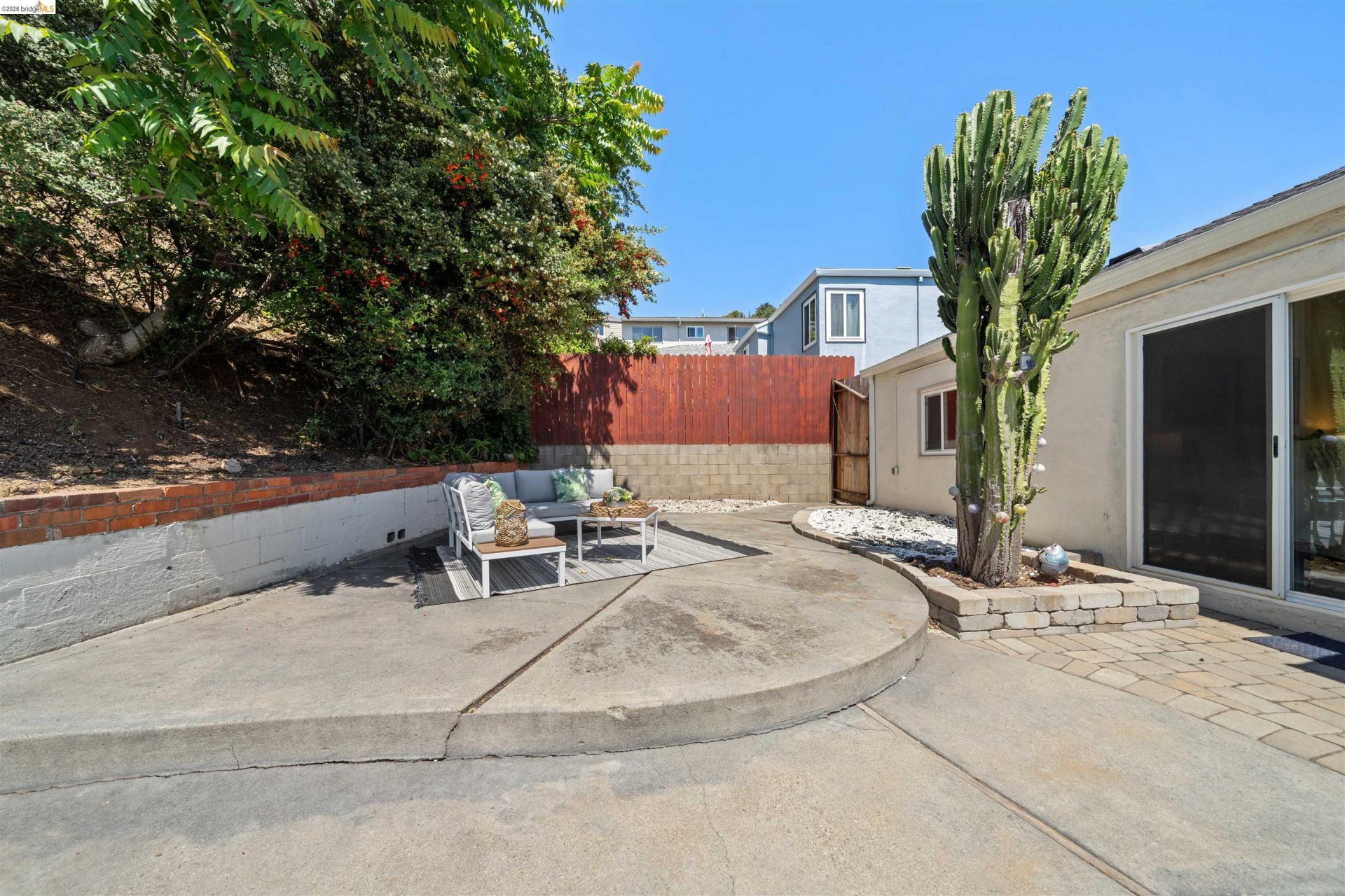 Property photo 35