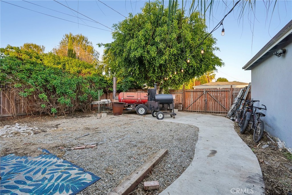 Property photo 33