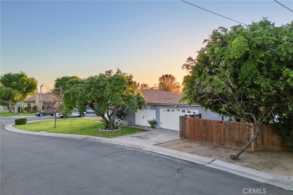 Property photo 38