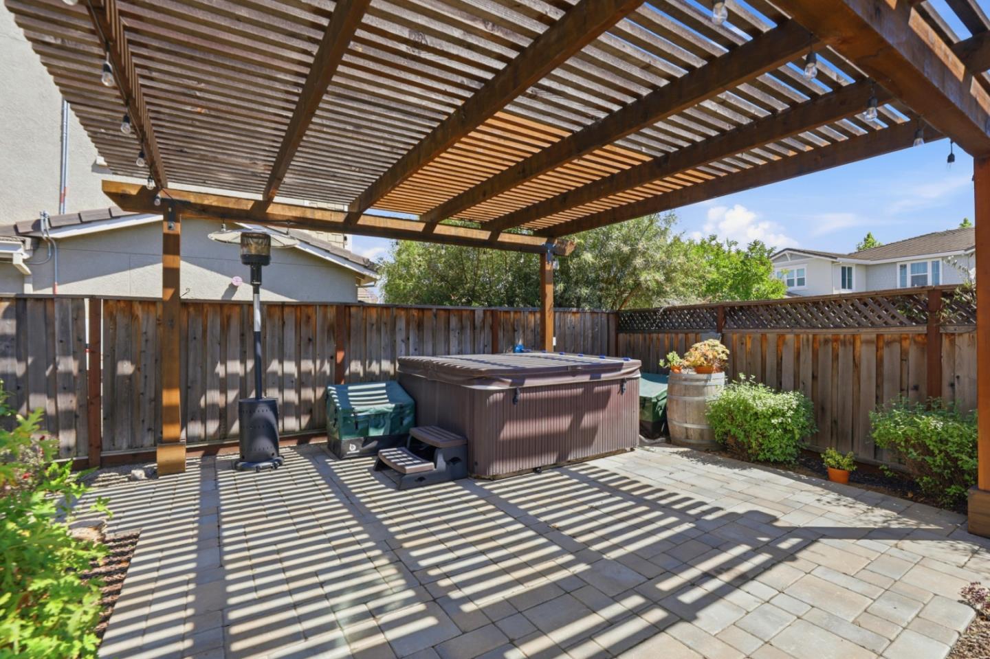Property photo 36