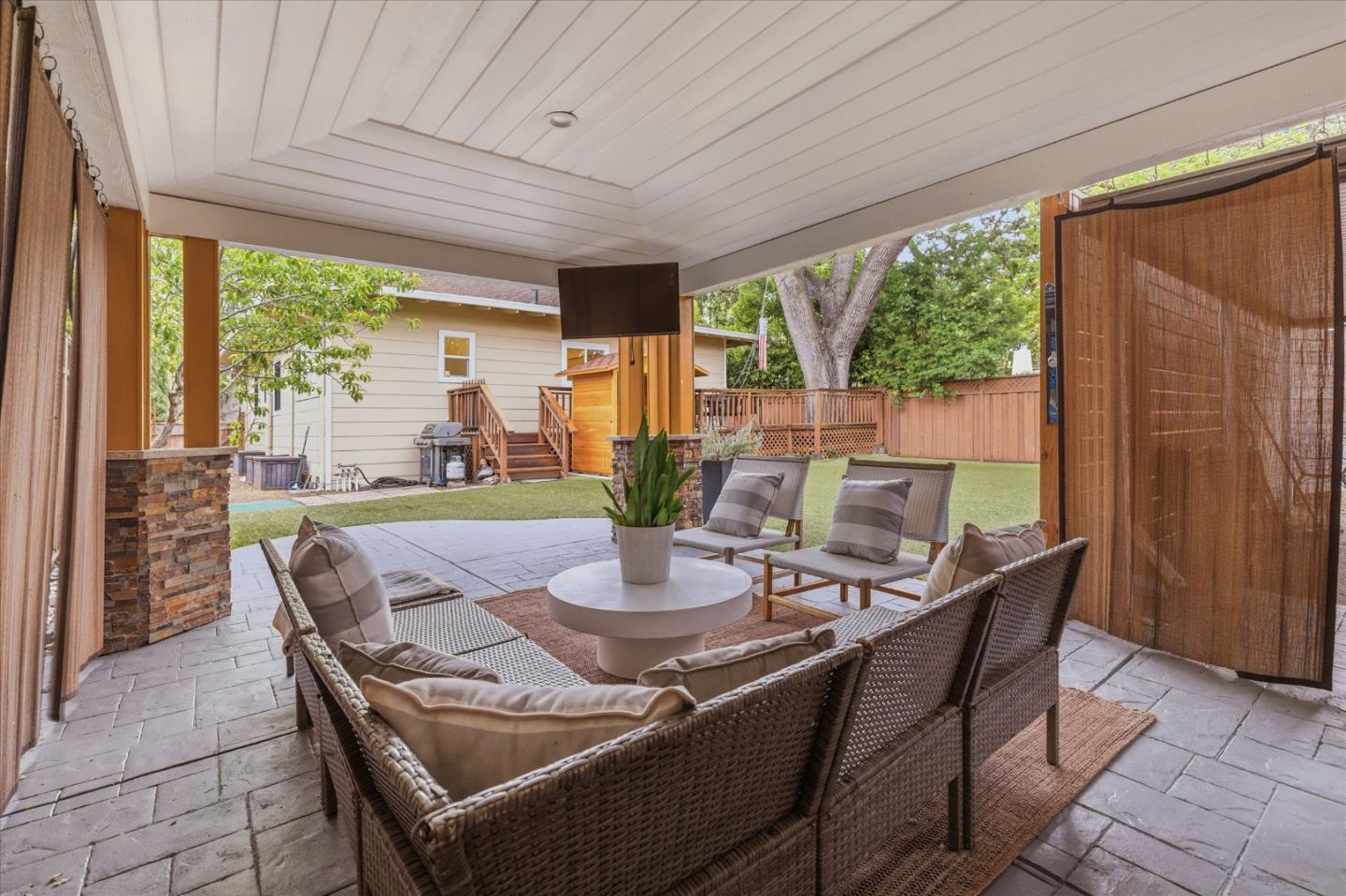 Property photo 30