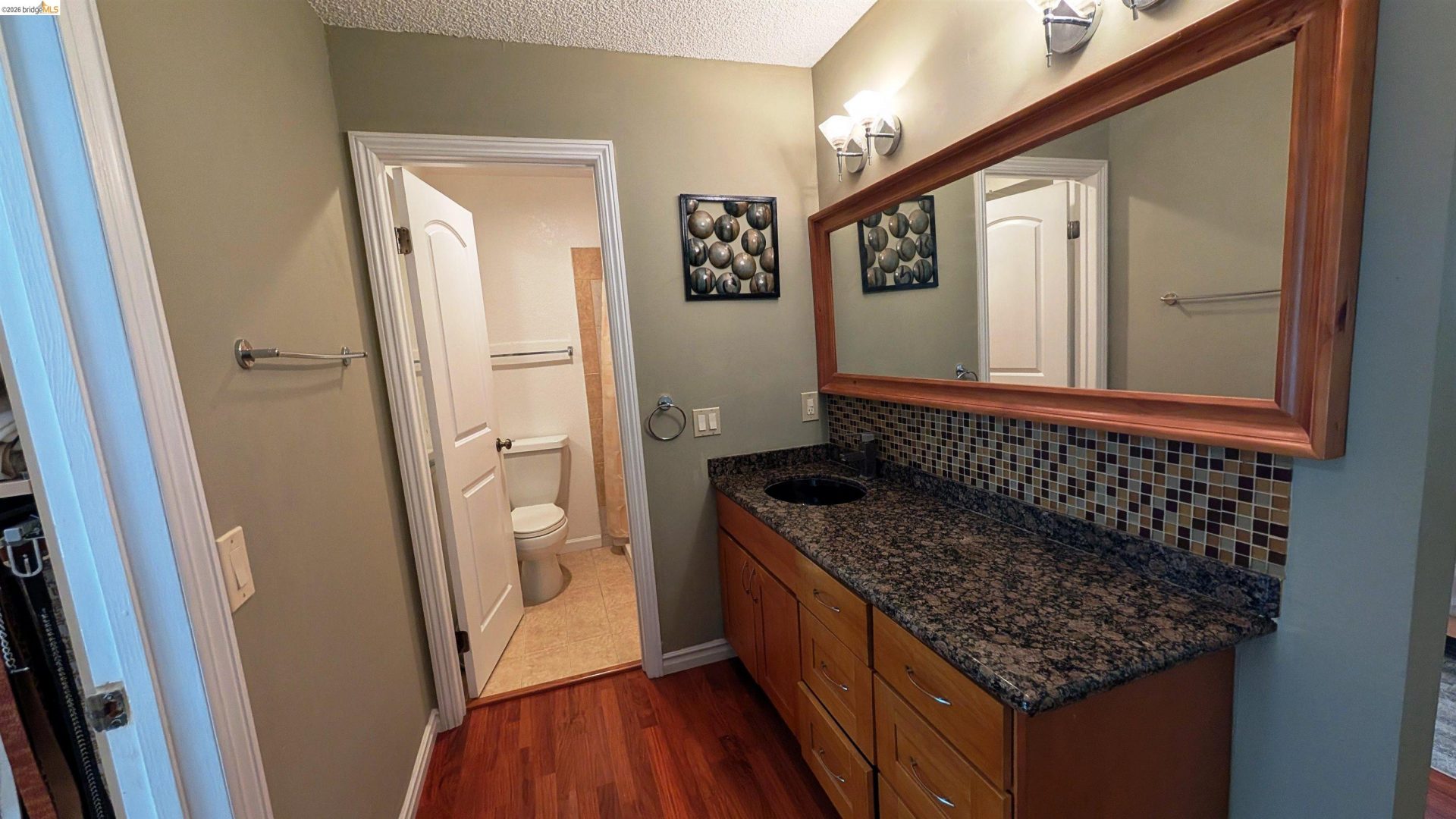 Property photo 28