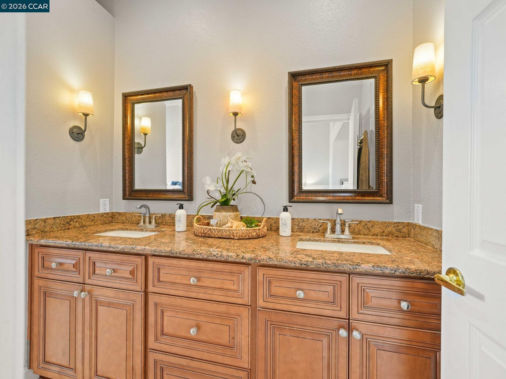 Property photo 43