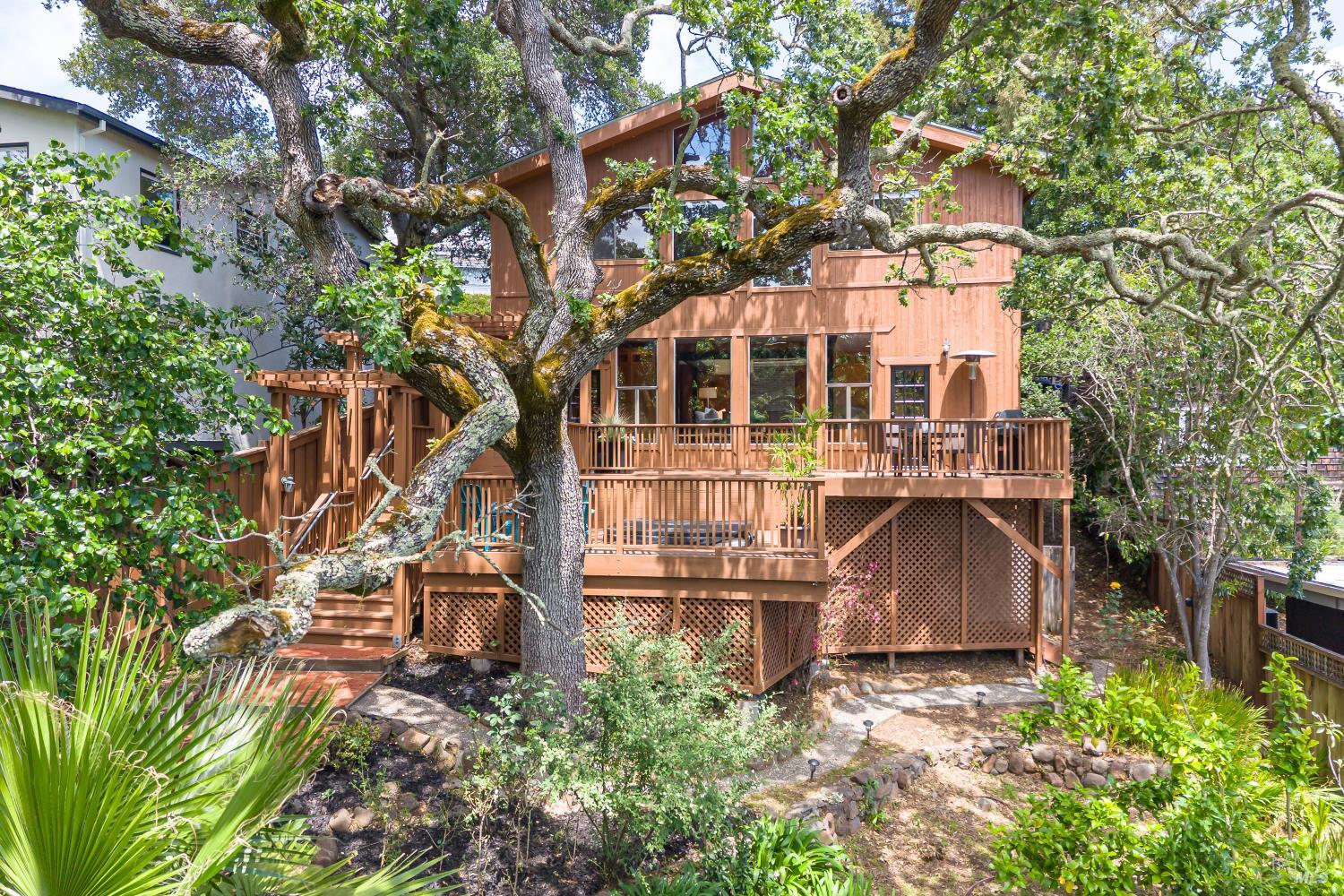 Property photo 32