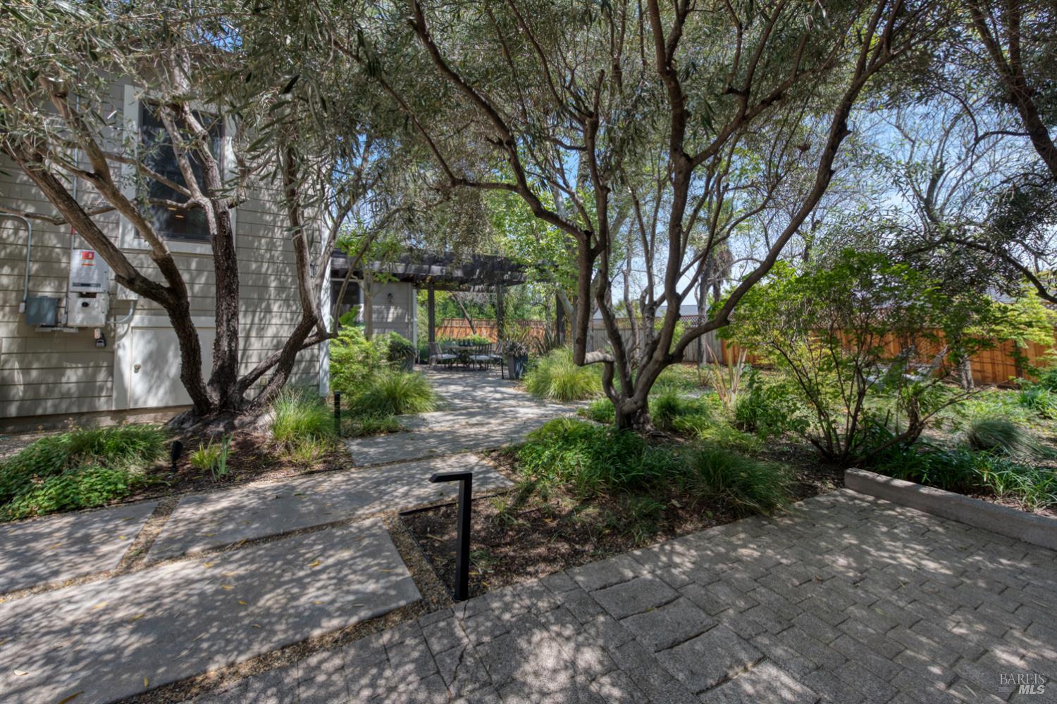 Property photo 36
