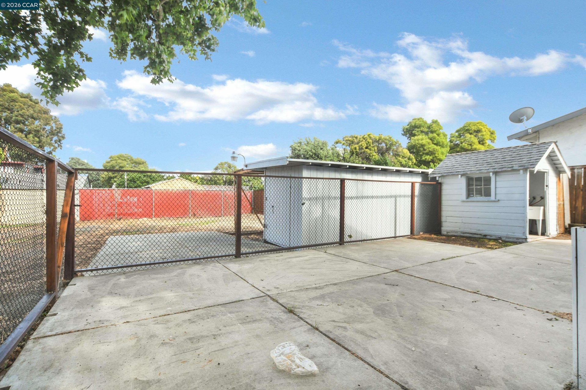Property photo 32