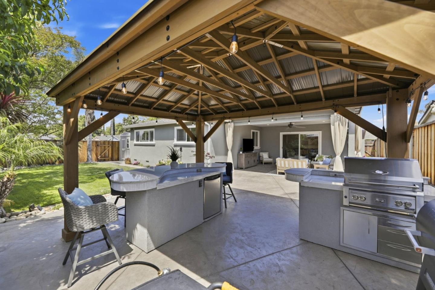 Property photo 36