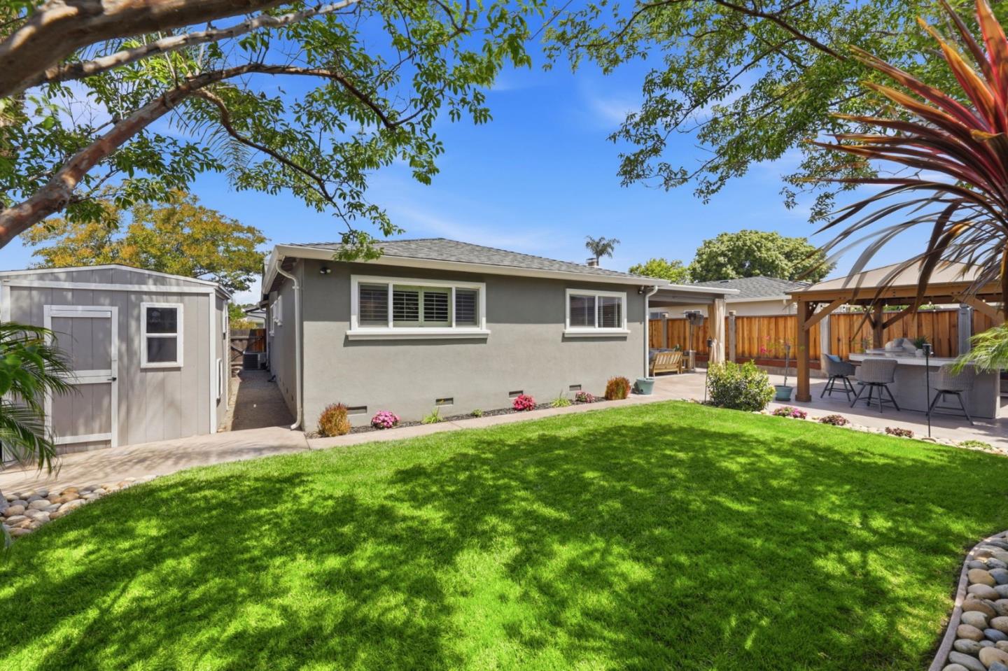 Property photo 38