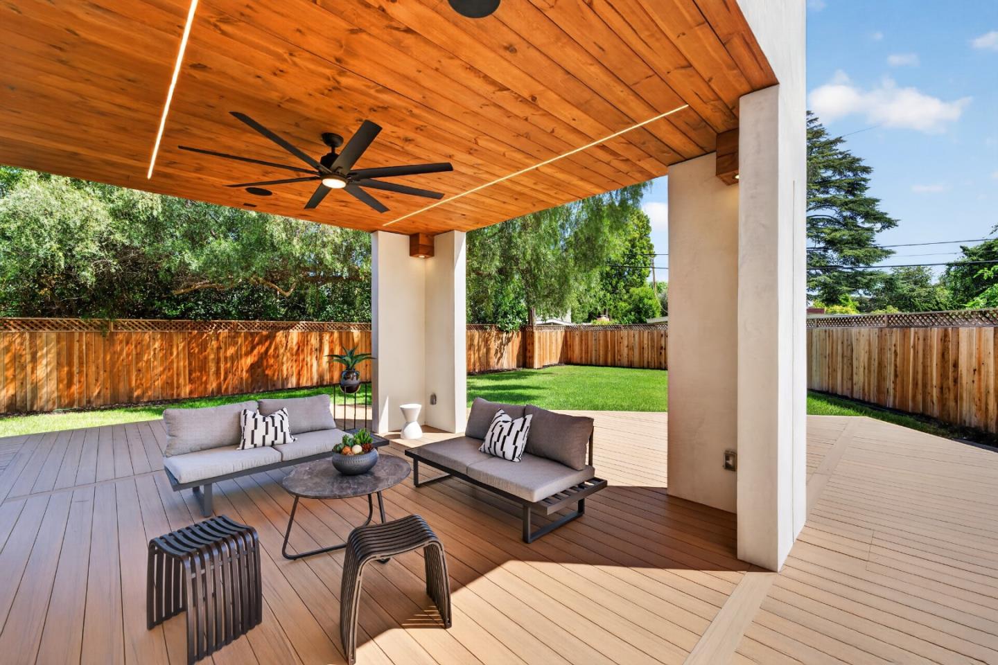 Property photo 43