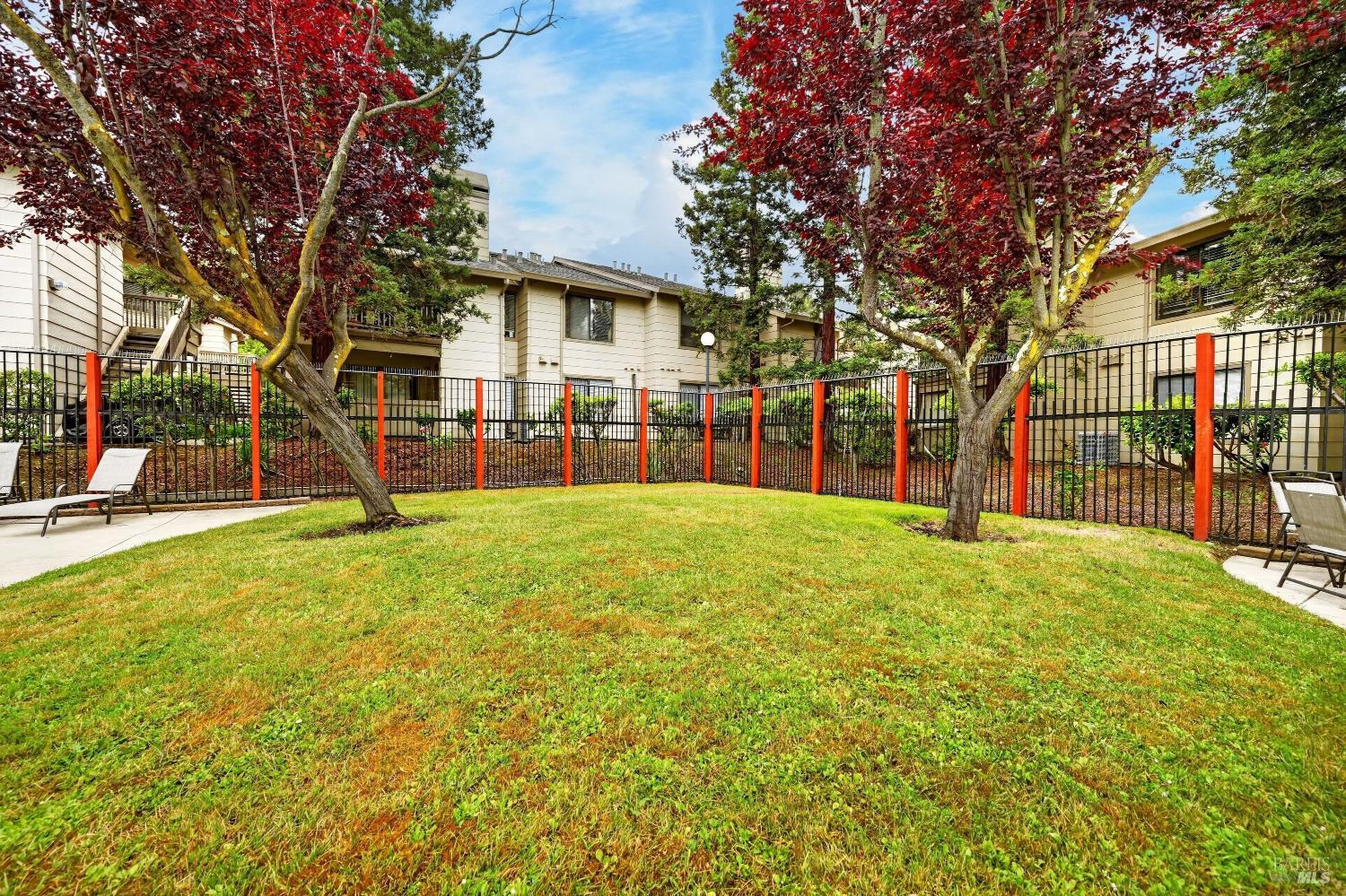 Property photo 32