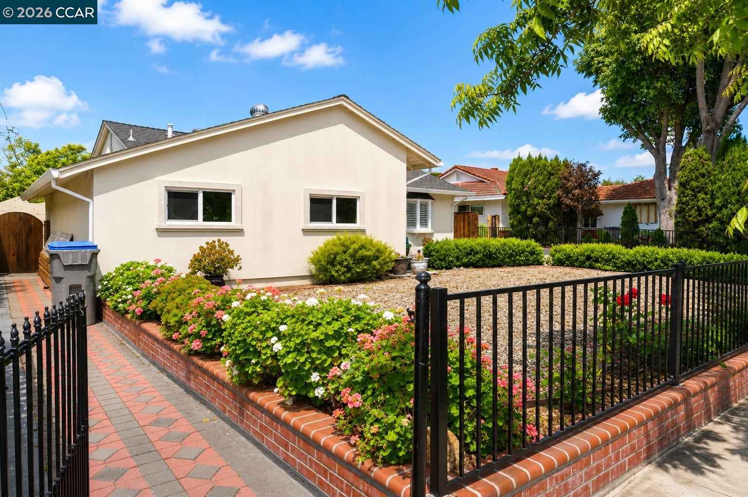 Property photo 43