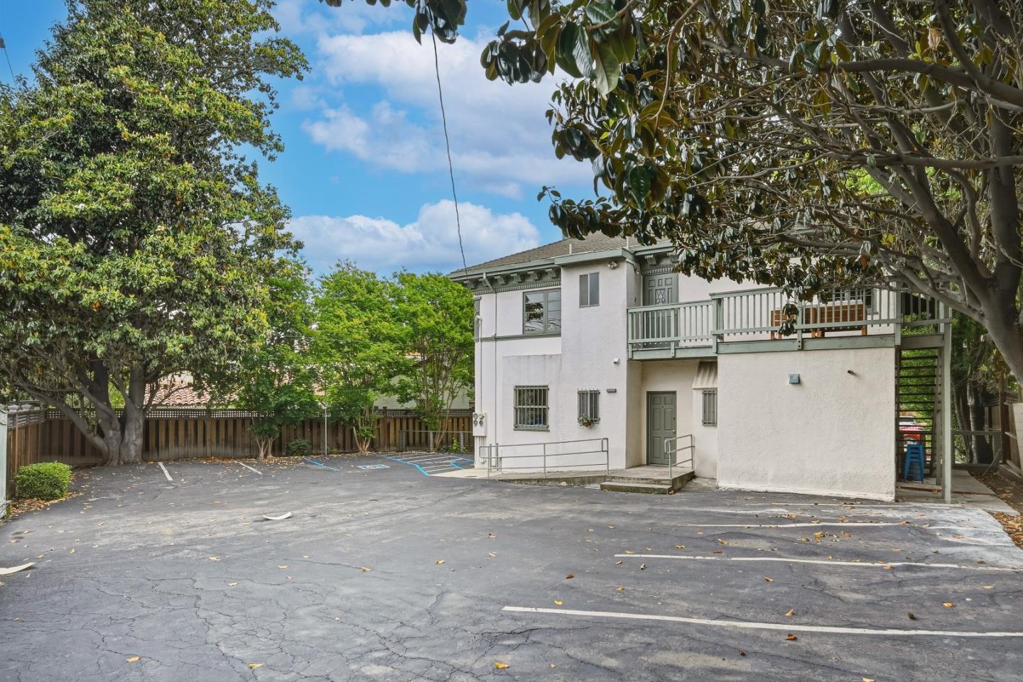 Property photo 38