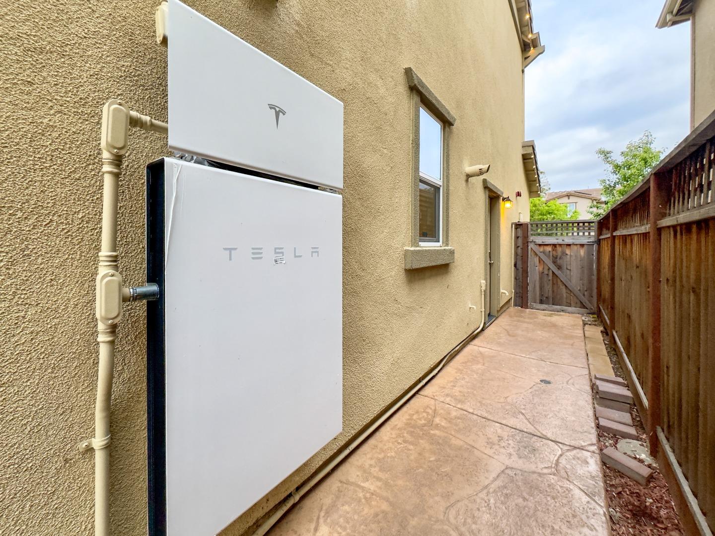 Property photo 32