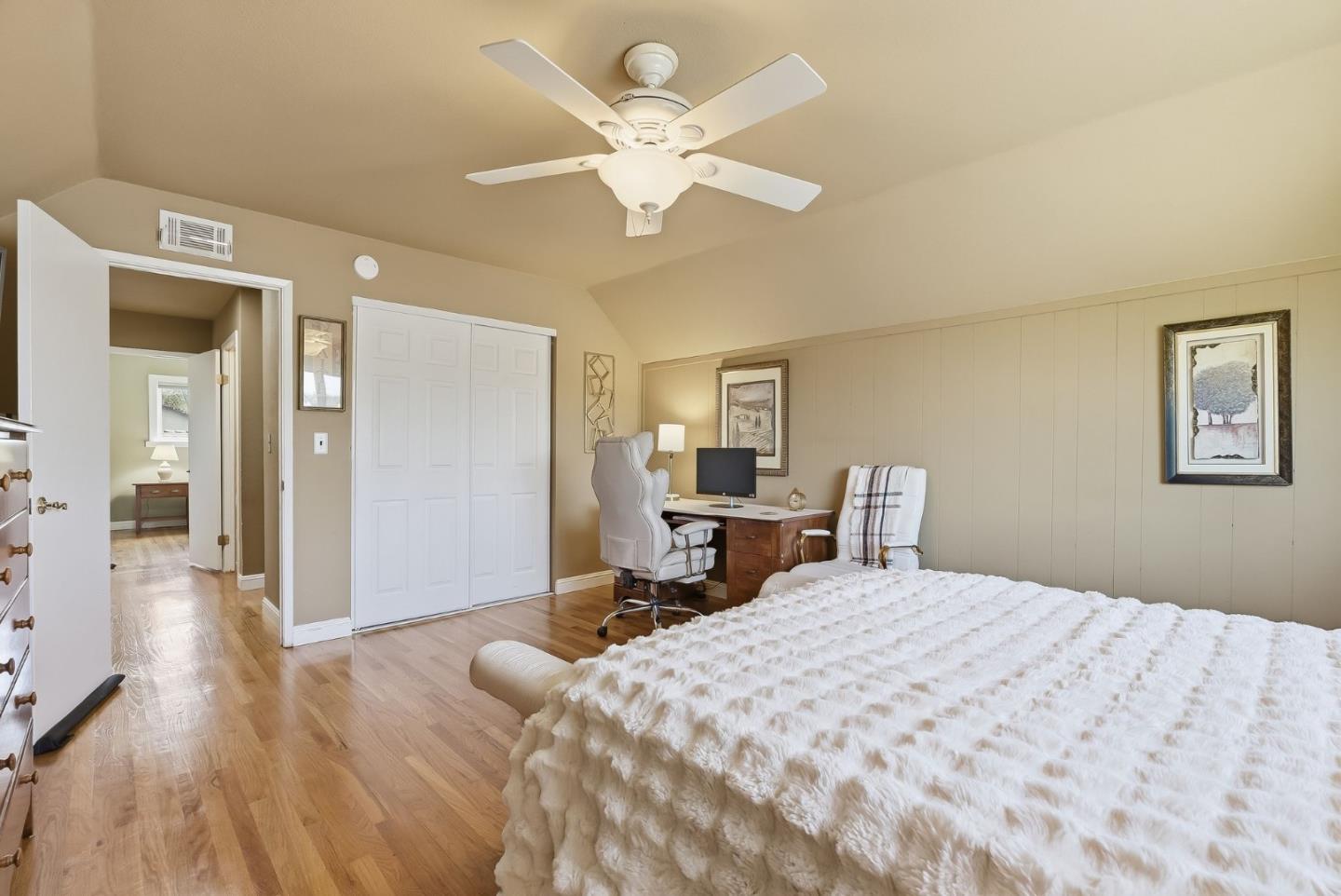 Property photo 34