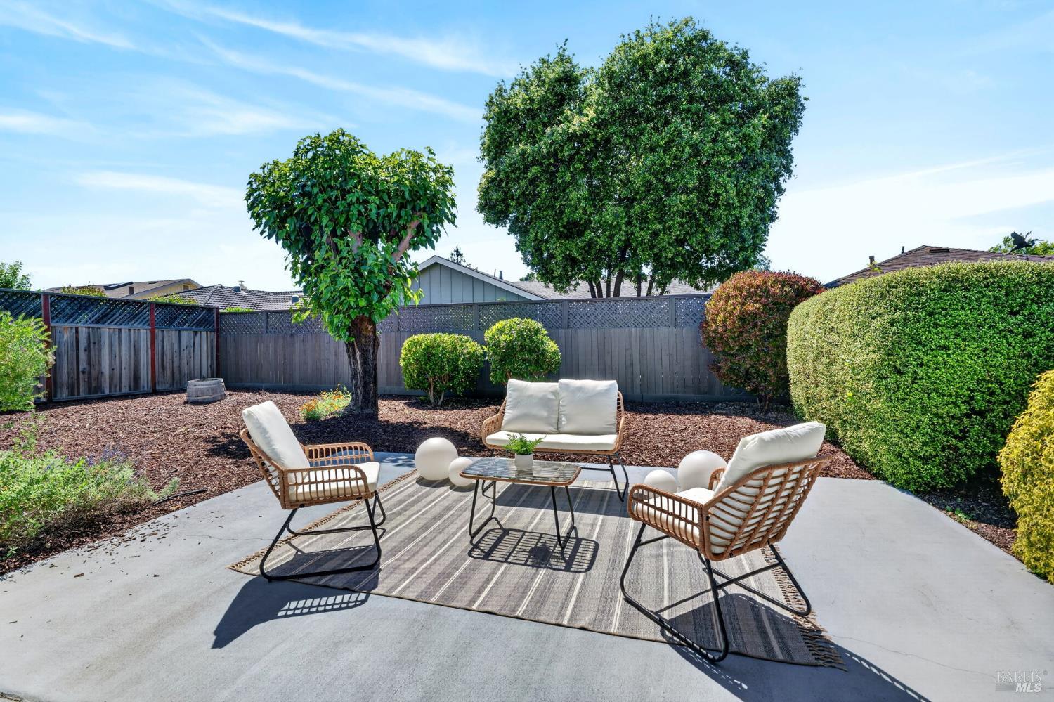 Property photo 32