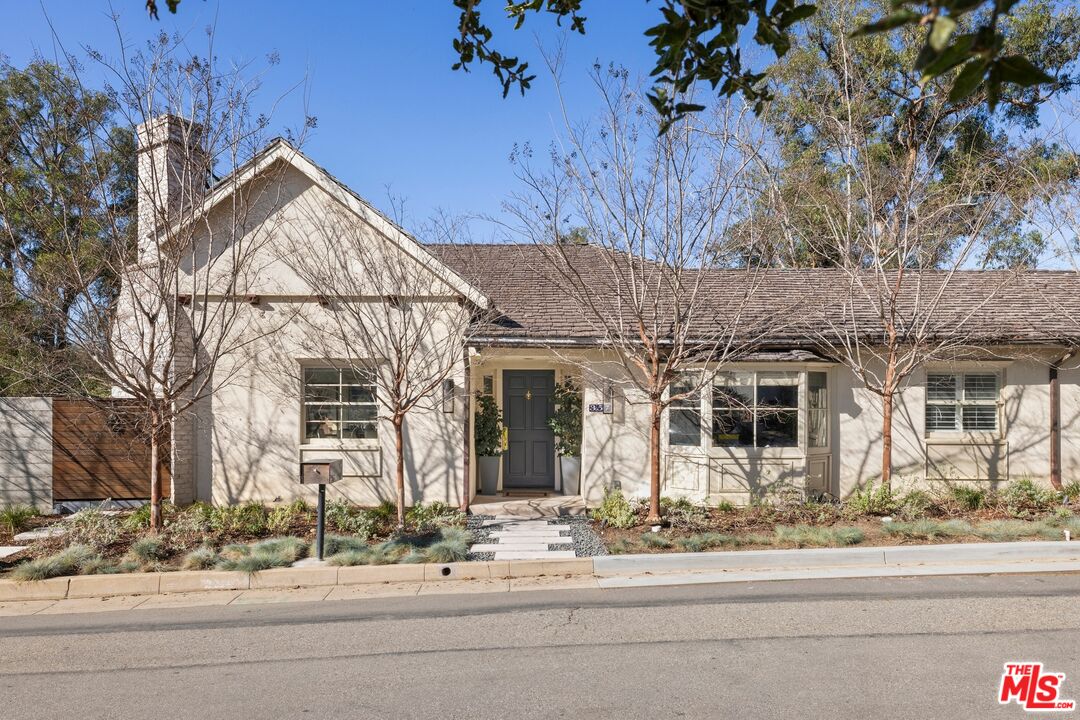 357 Crown Dr, Los Angeles, CA 90049