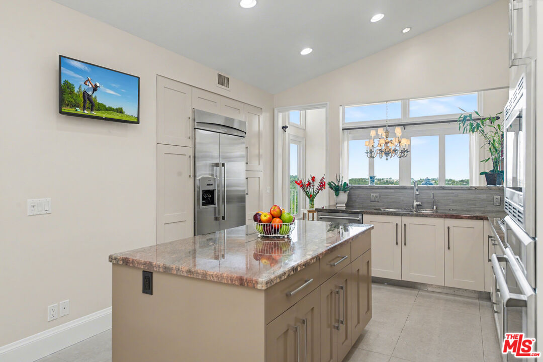 Property photo 20