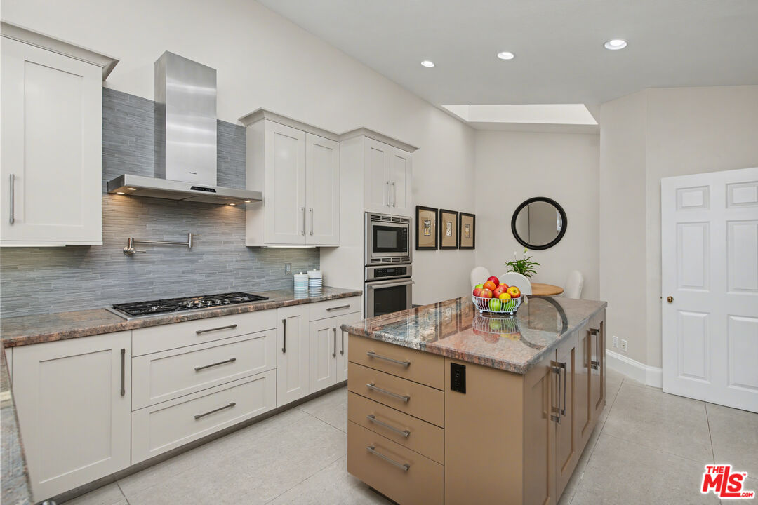 Property photo 22
