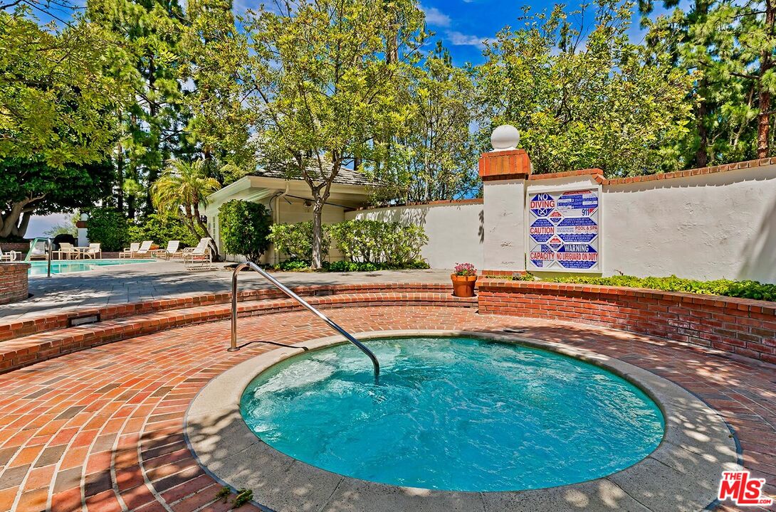 Property photo 50