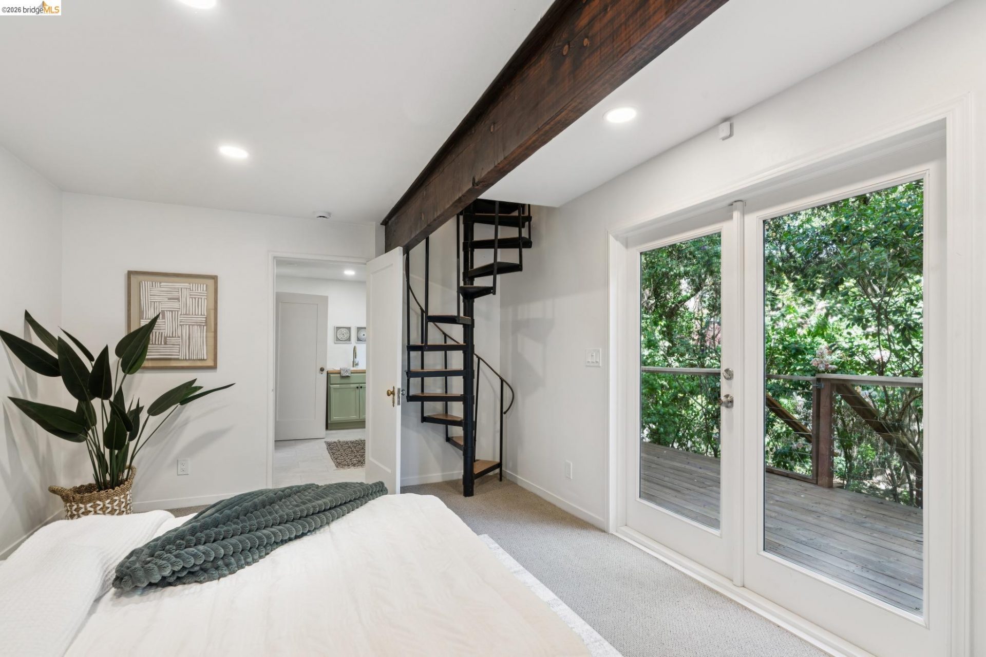 Property photo 37