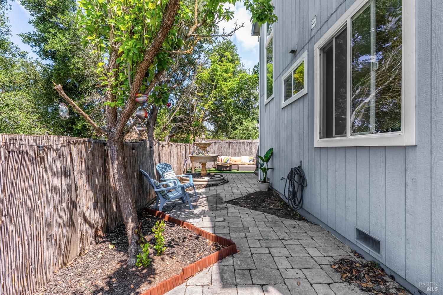 Property photo 31