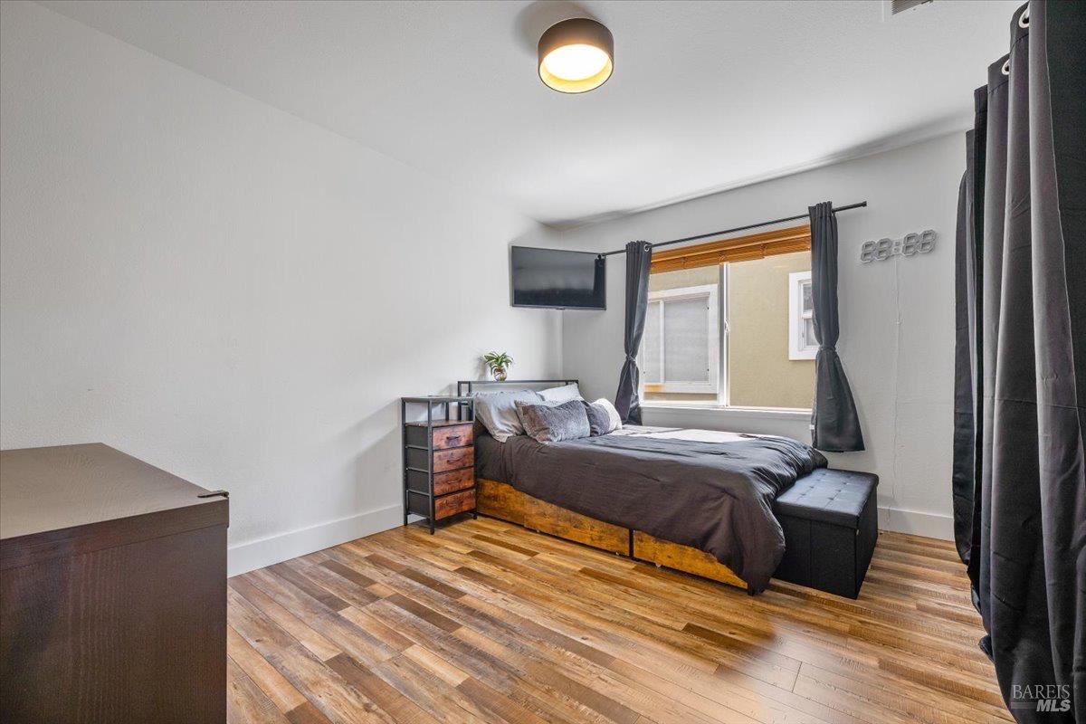 Property photo 36