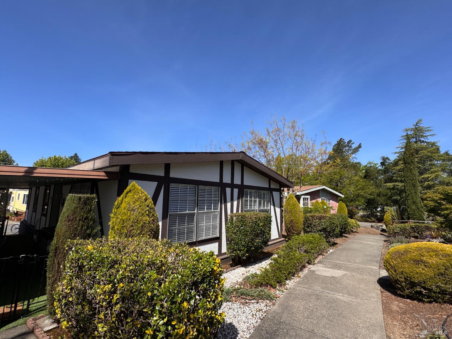 Property photo 37