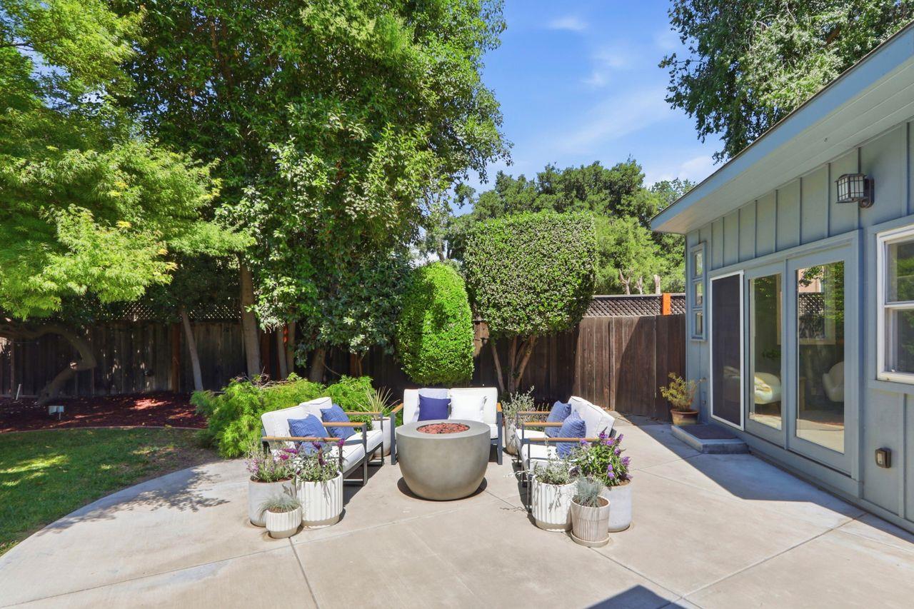 Property photo 35