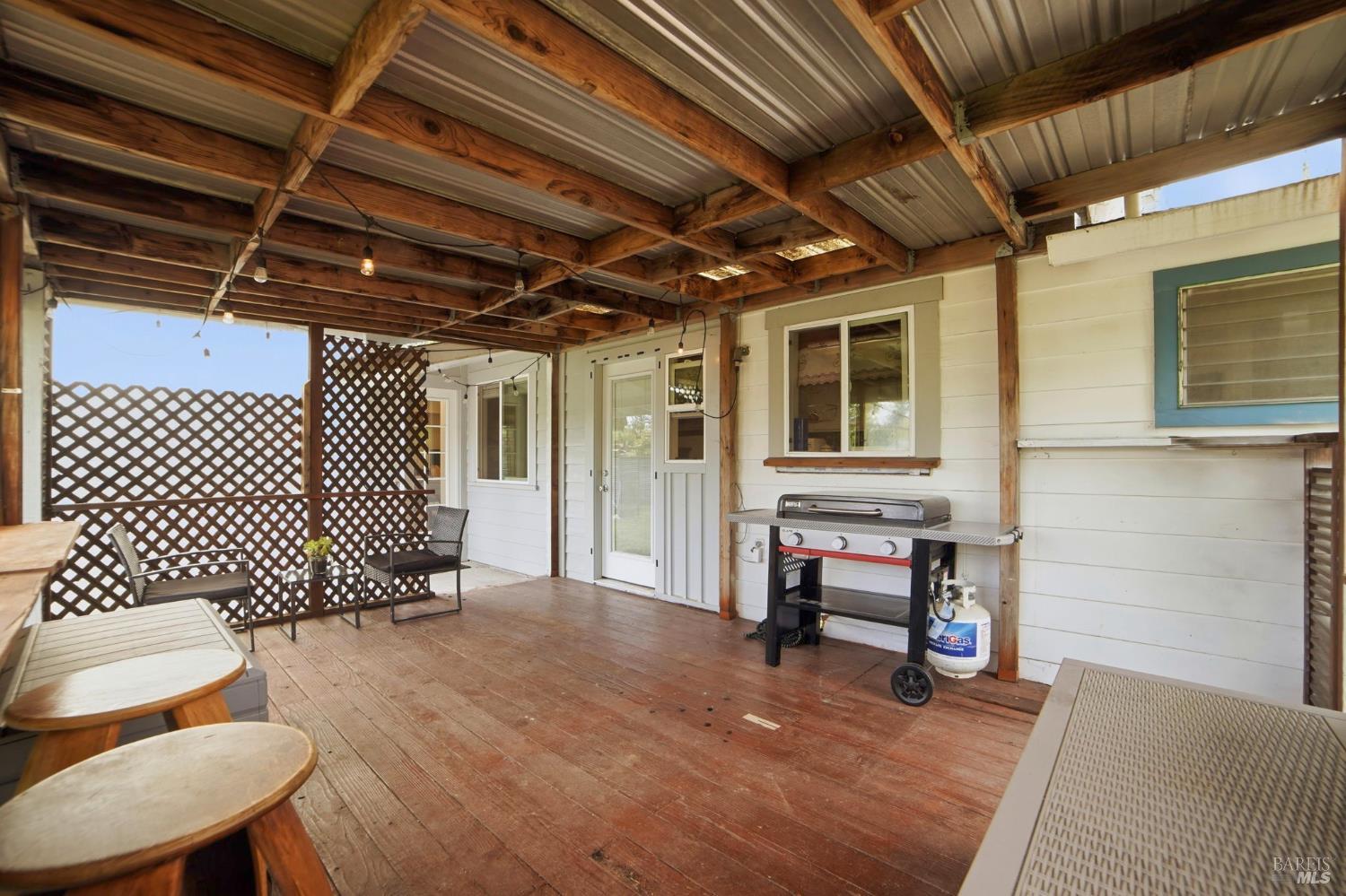 Property photo 37