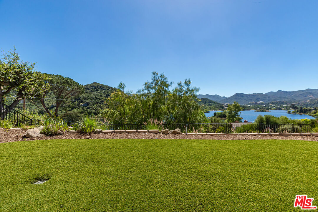 Property photo 50