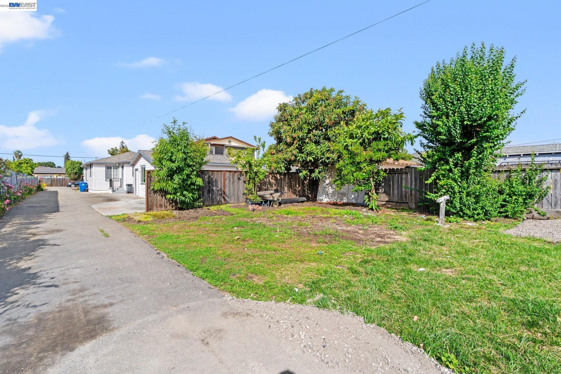 Property photo 28