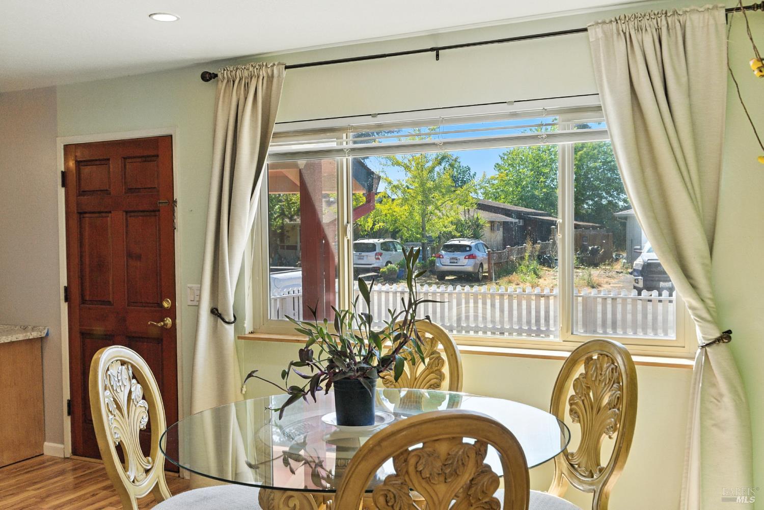 Property photo 32