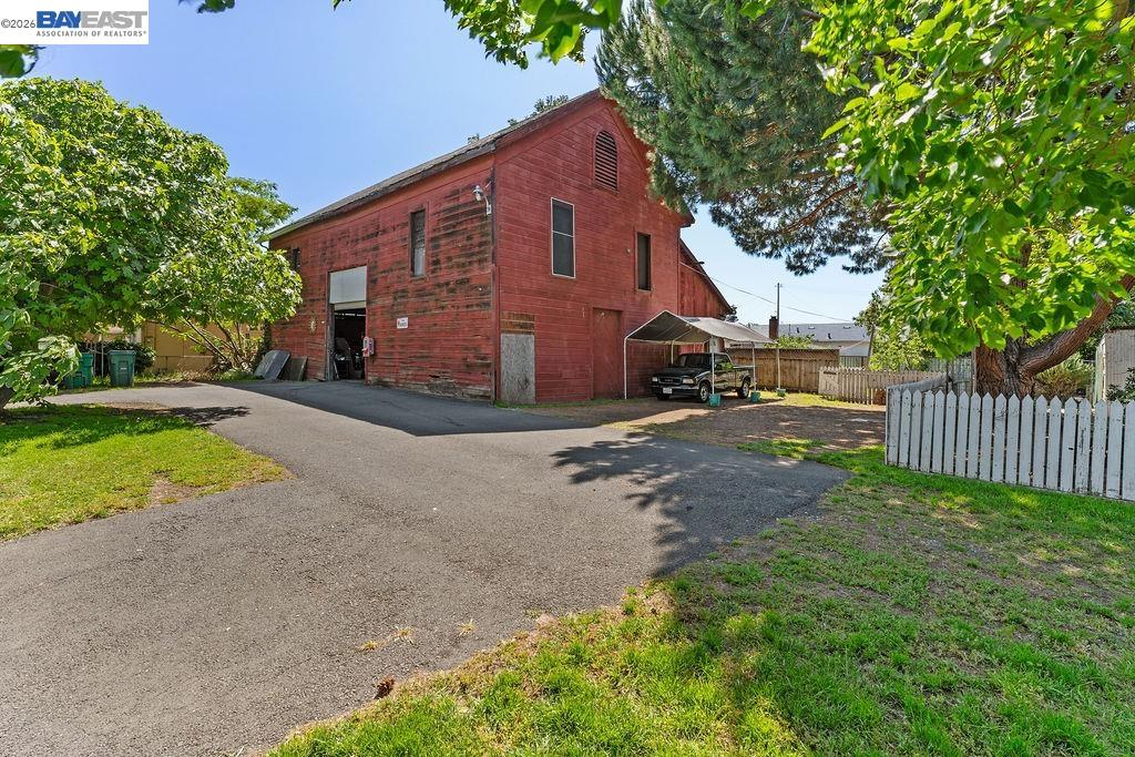 Property photo 47