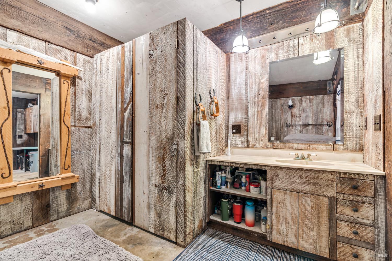 Property photo 25