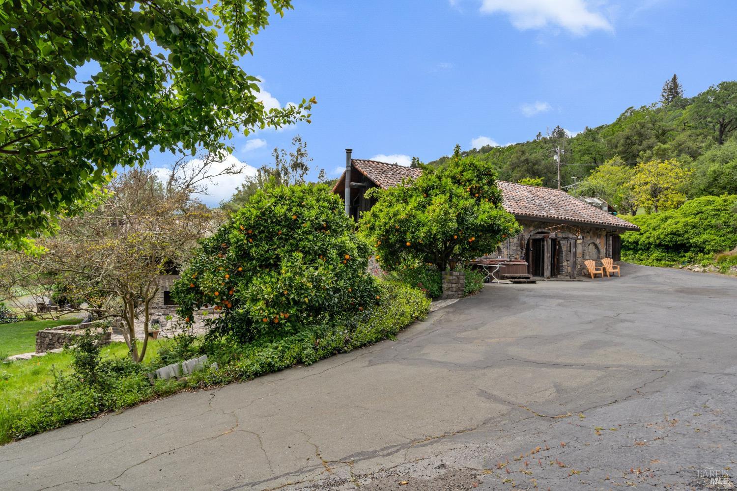 Property photo 35