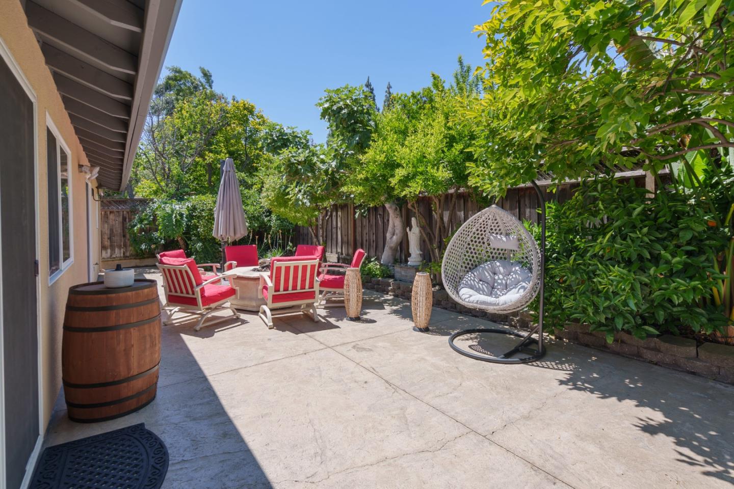 Property photo 30