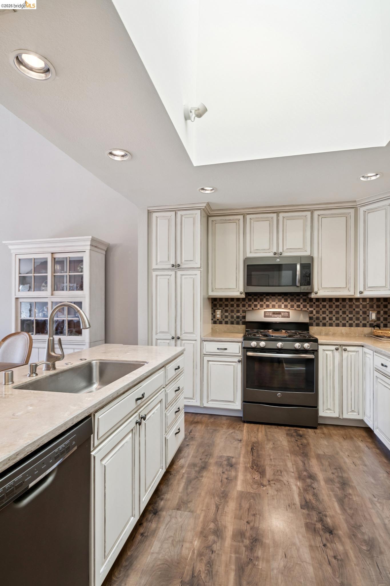Property photo 21