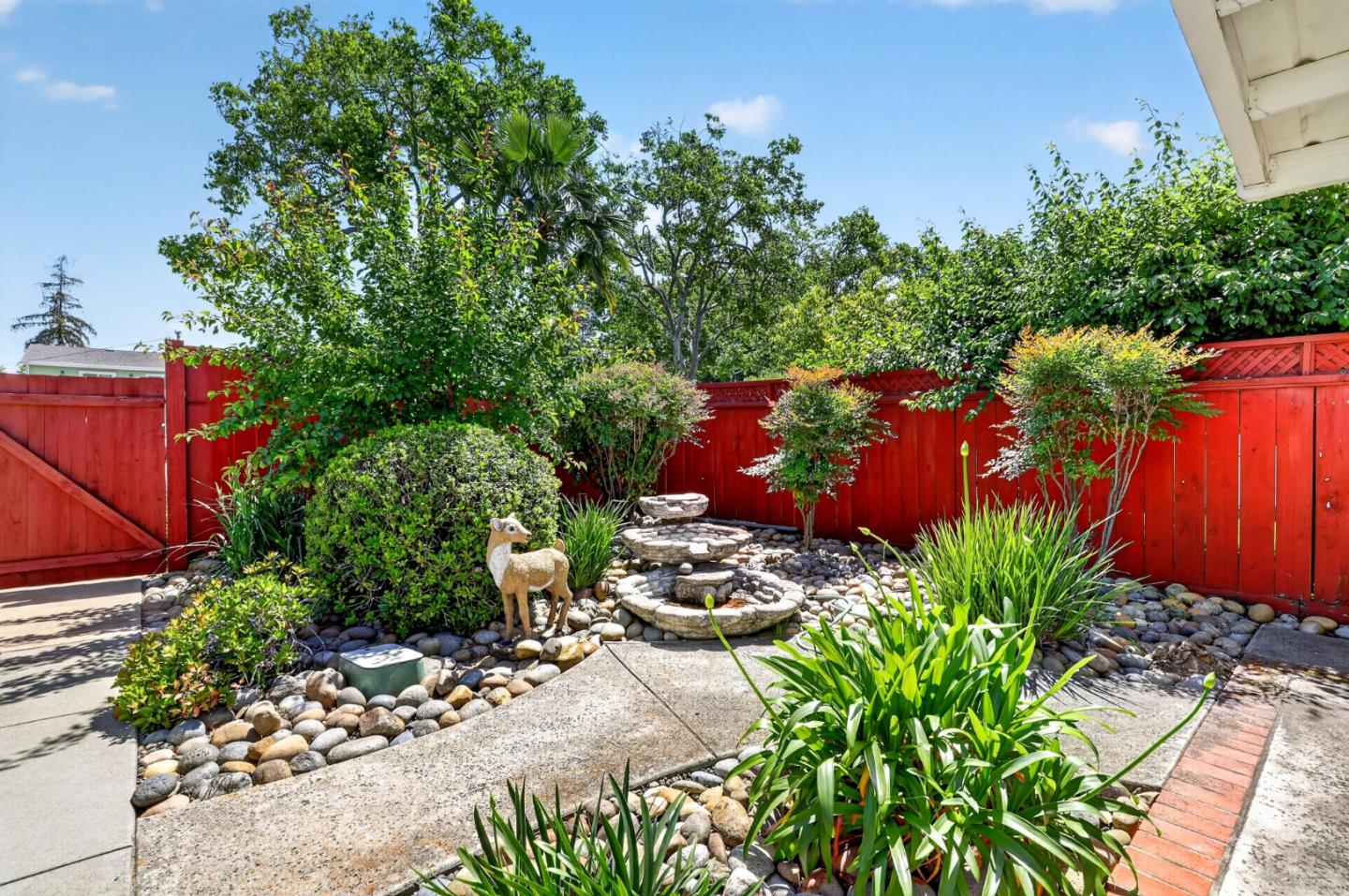 Property photo 36